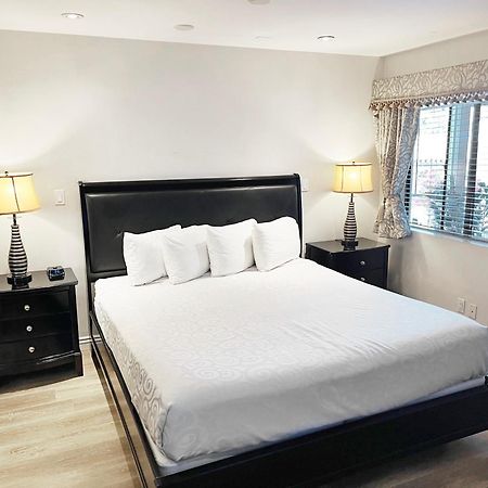 Catalina Courtyard Suites Avalon Extérieur photo