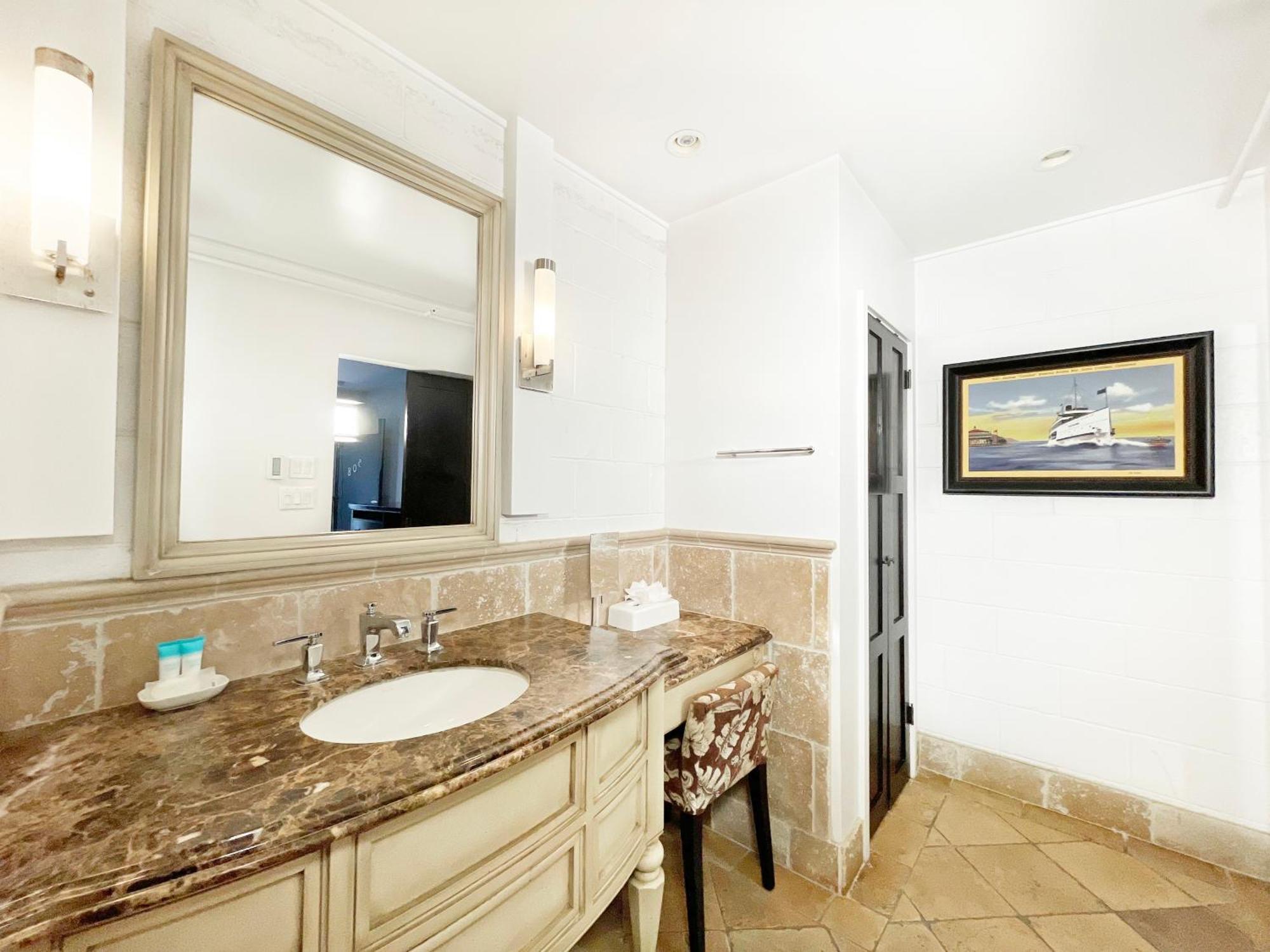 Catalina Courtyard Suites Avalon Extérieur photo